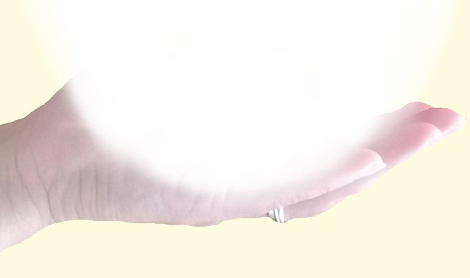 charlottes lysende hånd fuld af energier hjælper dig med et sundhedsabbonement