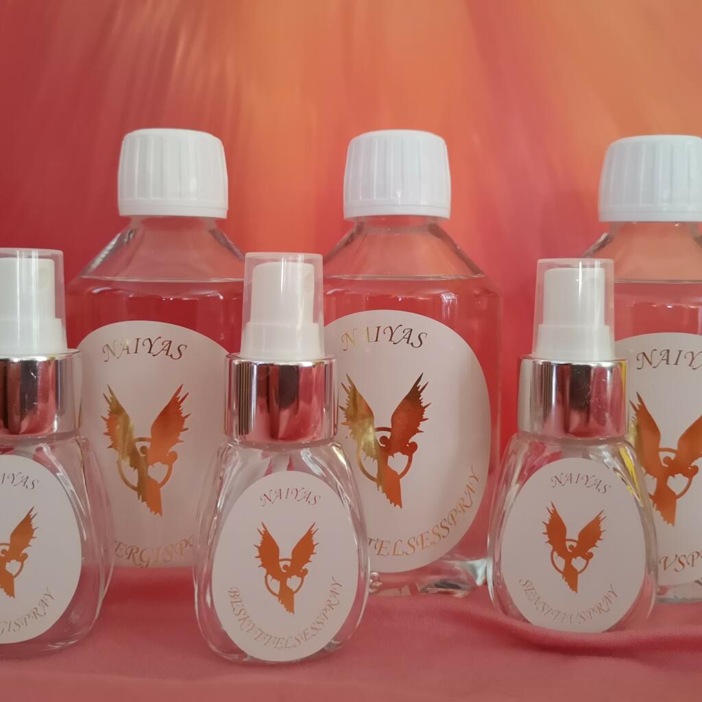 3 x 250 ml. Naiya's Protection Spray, Naiya's Sensitive Spray and Naiya's Energy Spray incl. 3 × 35 ml. glass bottles